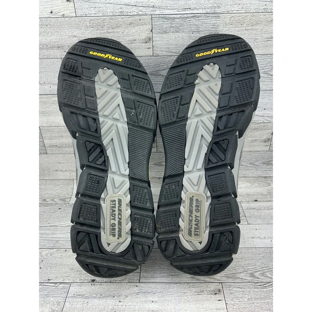 Skechers Relaxed Fit Air Cooled Memory Foam Slip On Shoes Men's Size 12 Charcoal